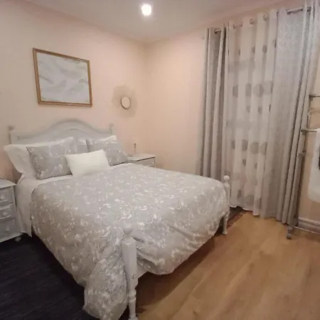 Feather House Holiday home