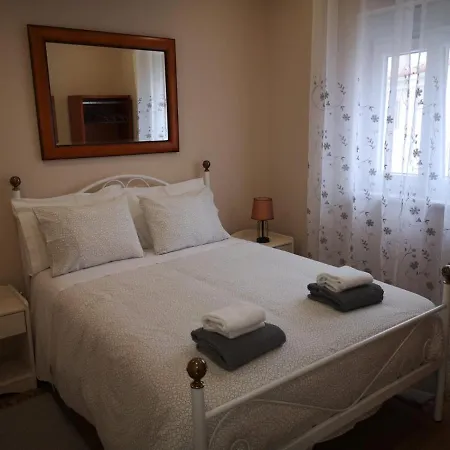 Feather House São Bartolomeu